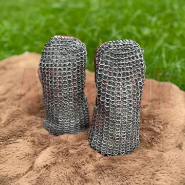 \\N