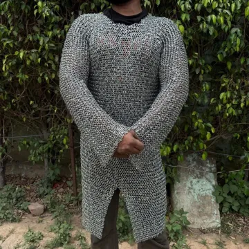 \\N