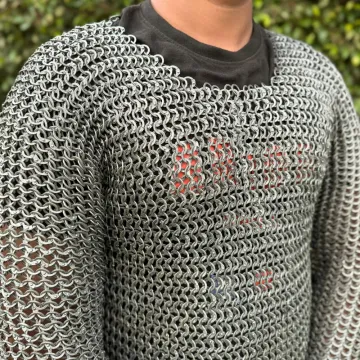 \\N