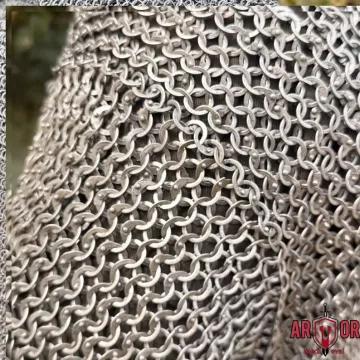 \\N