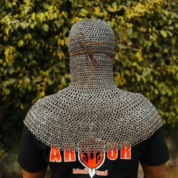 \\N